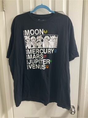 Sailor Moon Graphic Tee - Black
